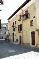 B&B Pescasseroli - Bed and Breakfast Via Della Piazza - Bed and Breakfast Pescasseroli