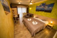 Triple Room with Mountain View