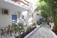 Alexandros Studios - B&B