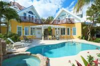 Shangri-La Boutique Bed & Breakfast - Bed and Breakfast West Bay