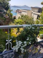 Studio Apartment mit Balkon und Meerblick