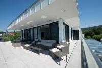 Penthouse-Suite mit Balkon