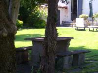 All'Ombra dei Tassi - B&B Mandello del Lario