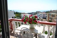 Comfort Apartment with Balcony and Sea View
