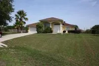 Luxury Villa with Pool and Springs, beaches near Golf courses - B&B Inverness