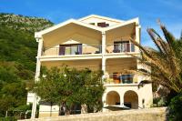 Apartments MaXhit - Bed and Breakfast Tivat