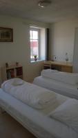 Doppel-/Zweibettzimmer mit Gemeinschaftsbad