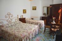 Dreibettzimmer