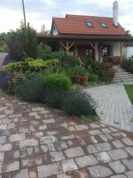 Vörösmál Vendégház - Bed and Breakfast Balatonfüred