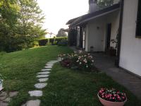 Elleboro - Ferienwohnung Carugo