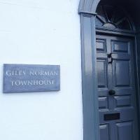 Giles Norman Gallery & Townhouse - B&B Kinsale
