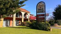 Idlewilde Town & Country Motor Inn - B&B