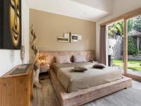 King Room with Garden View