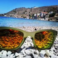  One-Bedroom Apartment with Sea View
