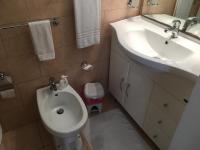Chambre Double ou Lits Jumeaux avec Salle de Bains Privative