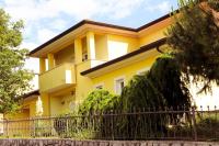 Kvarner Golden view Apartments - Bed and Breakfast