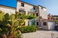 Rooms Ester - Bed and Breakfast Cres