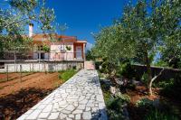 Apartmani Anica - B&B Risika