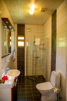 Habitación con cama grande 