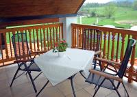 Apartment mit Balkon (3 Erwachsene)