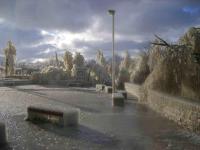 Tweepersoonskamer met 2 Aparte Bedden en Gedeelde Badkamer