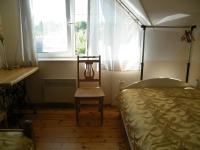 Basic Driepersoonskamer met Gedeelde Badkamer