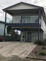Bayview Beach House Apartment No 2 - Bed and Breakfast Kingscote
