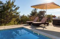 Apartment Stela with heated private pool and Whirlpool Gornje Sitno - B&B Spalato