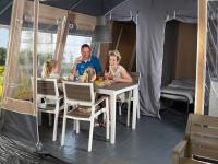 Europe tents Camping Le Clou - Ferienwohnung Meynard