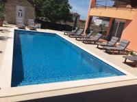 Apartamento Estudio con terraza - Planta baja