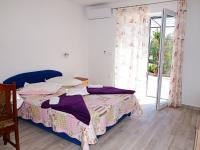 Studio mit Queensize-Bett