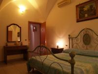 Dreibettzimmer mit Bad