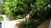 Enkosa 4-Bedroom Wooden Luxury House - Chambres d'hôtes Siem Reap