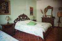 Triple Room with Garden View