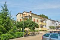 Two-Bedroom Apartment with Terrace