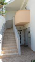 Appartamento con 2 Camere da Letto e Vista Mare (6 Adulti) - Piano Terra