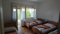 Quadruple Room with Shared Bathroom