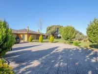 Villa con piscina privada