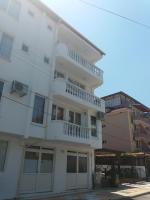 Primorsko Apartments - B&B