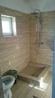 Dreibettzimmer mit eigenem Bad