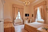 Chiaro Di Luna viale Italia - B&B