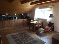 Apartamento con balcón