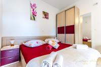 B&B Jesenice - Apartments Nives Suhi Potok - Bed and Breakfast Jesenice