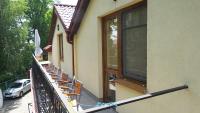 Vierbettzimmer mit Balkon