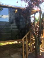 The Cherry Tree Gypsy Wagon - B&B