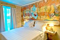 Suite with Garden View