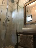 Apartment mit 2 Schlafzimmern und Terrasse - B