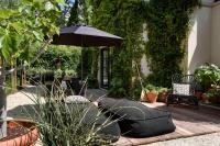 Loft Living Garden Suite - B&B