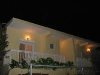 Studios Venetia - Bed and Breakfast Astrís