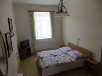 Driepersoonskamer met Badkamer